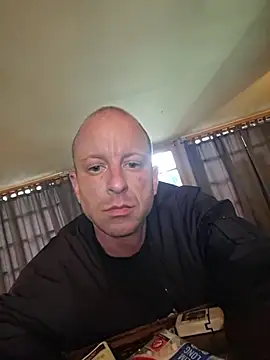 Webkamerová show CroatianStylePussyLover
