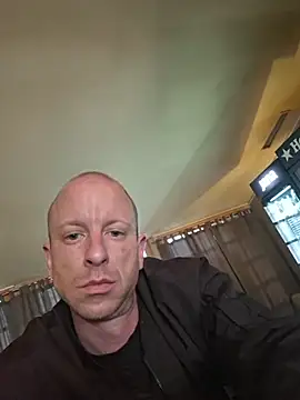 CroatianStylePussyLover's Webcam Show