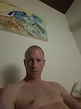 CroatianStylePussyLover Webcam show