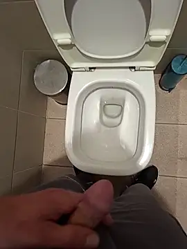 CroatianStylePussyLover: διαδικτυακό σόου στην κάμερα