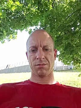 הופעת וובקאם של CroatianStylePussyLover