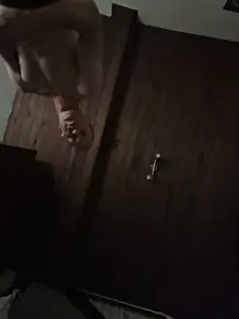 Webkamerová show CroatianStylePussyLover
