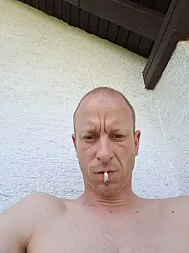 عرض كام CroatianStylePussyLover