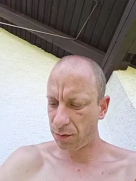 CroatianStylePussyLoverのウェブカメラショー