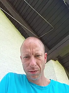 CroatianStylePussyLover Adlı Modelin Web Kamerası Şovu