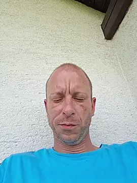 Show de CroatianStylePussyLover na webcam