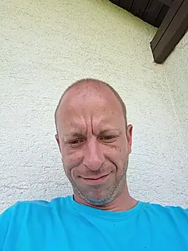Webkamerová show CroatianStylePussyLover