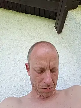 CroatianStylePussyLover – webcam-show
