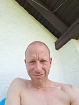 Show modela CroatianStylePussyLover na web-kameri