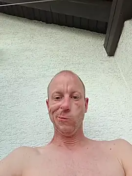 CroatianStylePussyLover webcam show