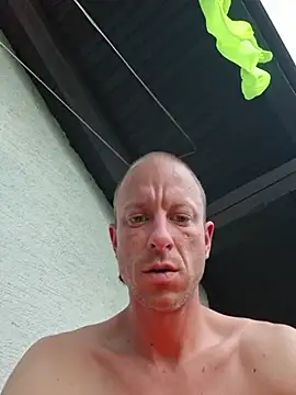 CroatianStylePussyLover Show in webcam