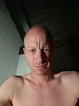 CroatianStylePussyLover webkamerás műsora