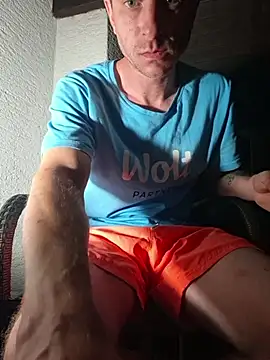Show modela CroatianStylePussyLover na web-kameri