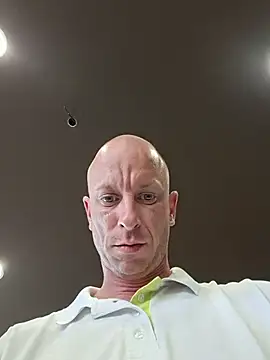 CroatianStylePussyLover Adlı Modelin Web Kamerası Şovu
