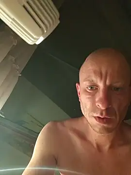 Show Webcam de CroatianStylePussyLover