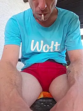 Show modela CroatianStylePussyLover na web-kameri