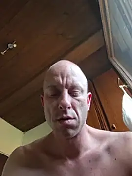 Show modela SvenPfeifer1987 na web-kameri