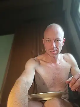 XXX chat uživo modela SvenPfeifer1987
