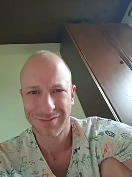 Show modela SvenPfeifer1987 na web-kameri