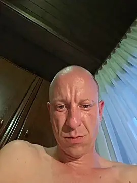 Pertunjukan Kamera Web SvenPfeifer1987