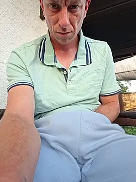 Pertunjukan Kamera Web SvenPfeifer1987