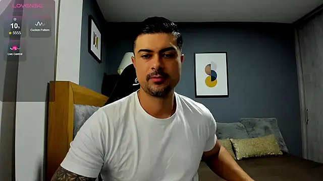 Dante_Storm Pertunjukan Webcam