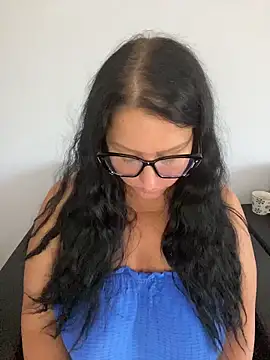 Živý XXX chat Gya__Lovely