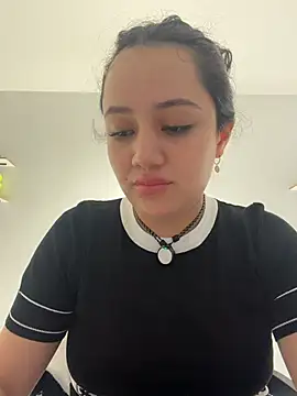 Isa_1207's Live XXX Chat