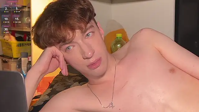 Show modela vogueslay na web-kameri
