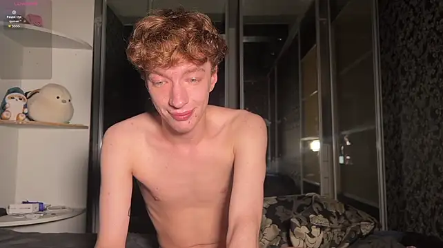 vogueslay webcam show