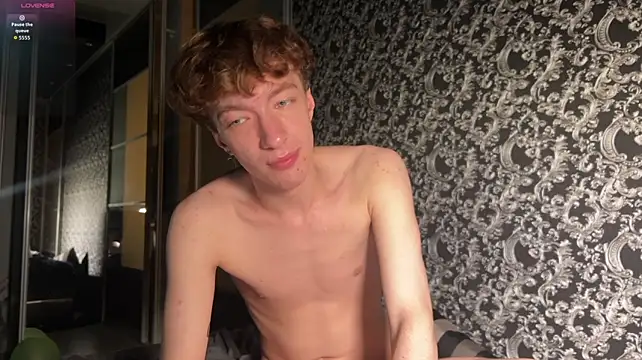 vogueslay Шоу с уебкамера