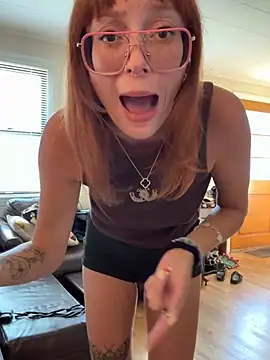SpaceCowWhore's Webcam Show