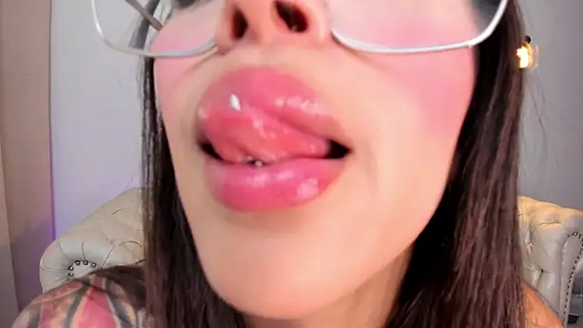 sophie-carter 라이브 XXX 채팅