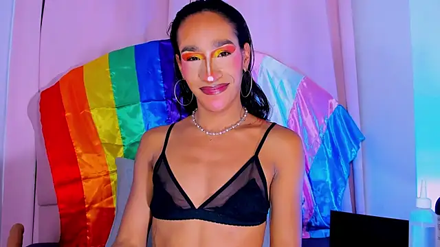 NicoleMadrird Webcam show