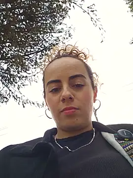 Chat XXX ao vivo de Sairy_