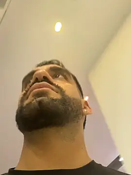 عرض كام Leon__Hart_