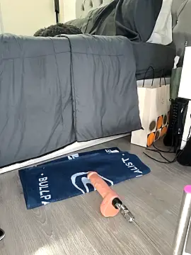 Alyssa_76's Webcam Show