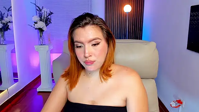 karla_hill_28 Chat XXX live