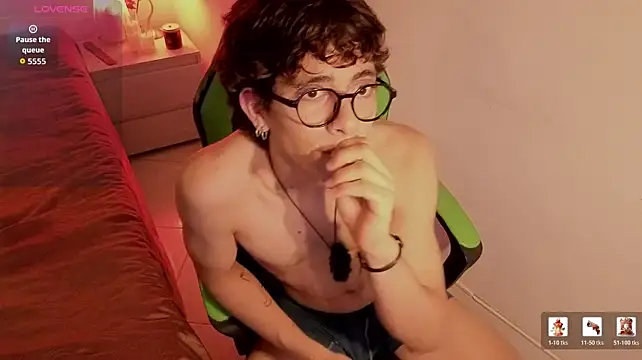 Matty_Sparkk Adlı Modelin Web Kamerası Şovu