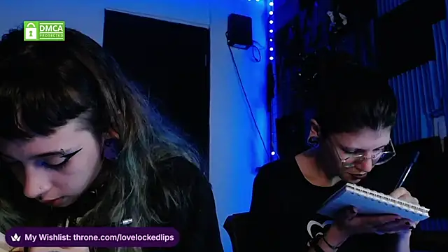 Webkamerová show lovelockedlips