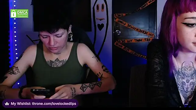 lovelockedlips Webcam-Show