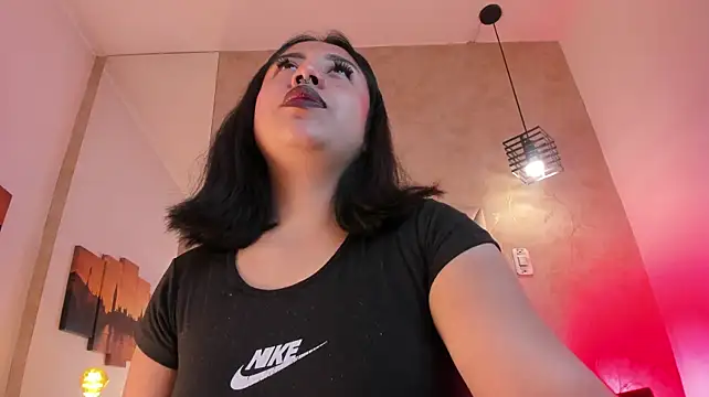 kailinmoonx Adlı Modelin Canlı XXX Sohbeti