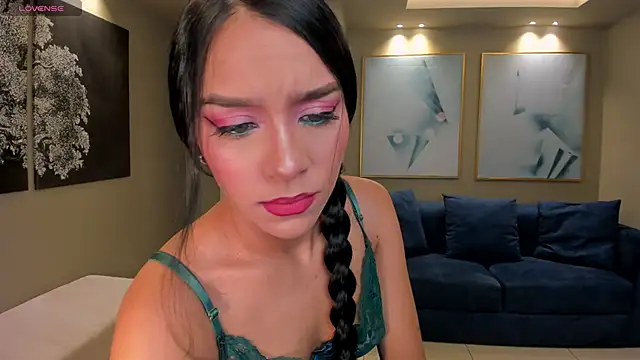 XXX chat uživo modela AmaliaCrus