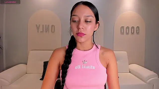 AmaliaCrus Chat XXX live