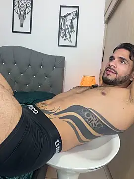 Maximiliano_ford 在線直播表演
