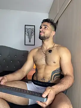 Maximiliano_ford Adlı Modelin Web Kamerası Şovu