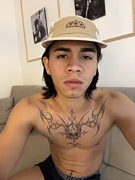Mao_mdn Webcam Show