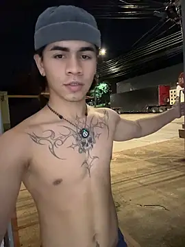 Mao_mdn Webcam show