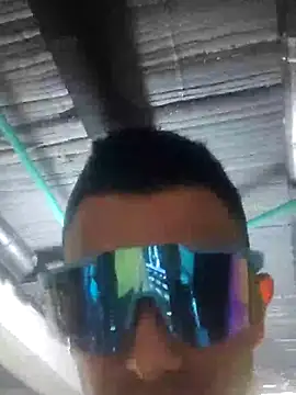 Yeisonfeli's Webcam Show