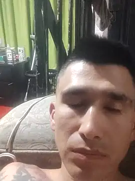 Yeisonfelin Webbikameraesitys